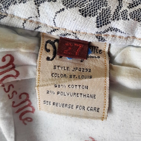 Miss Me Flare Boho Lace Festival Distress Jeans 27 - Picture 5 of 7